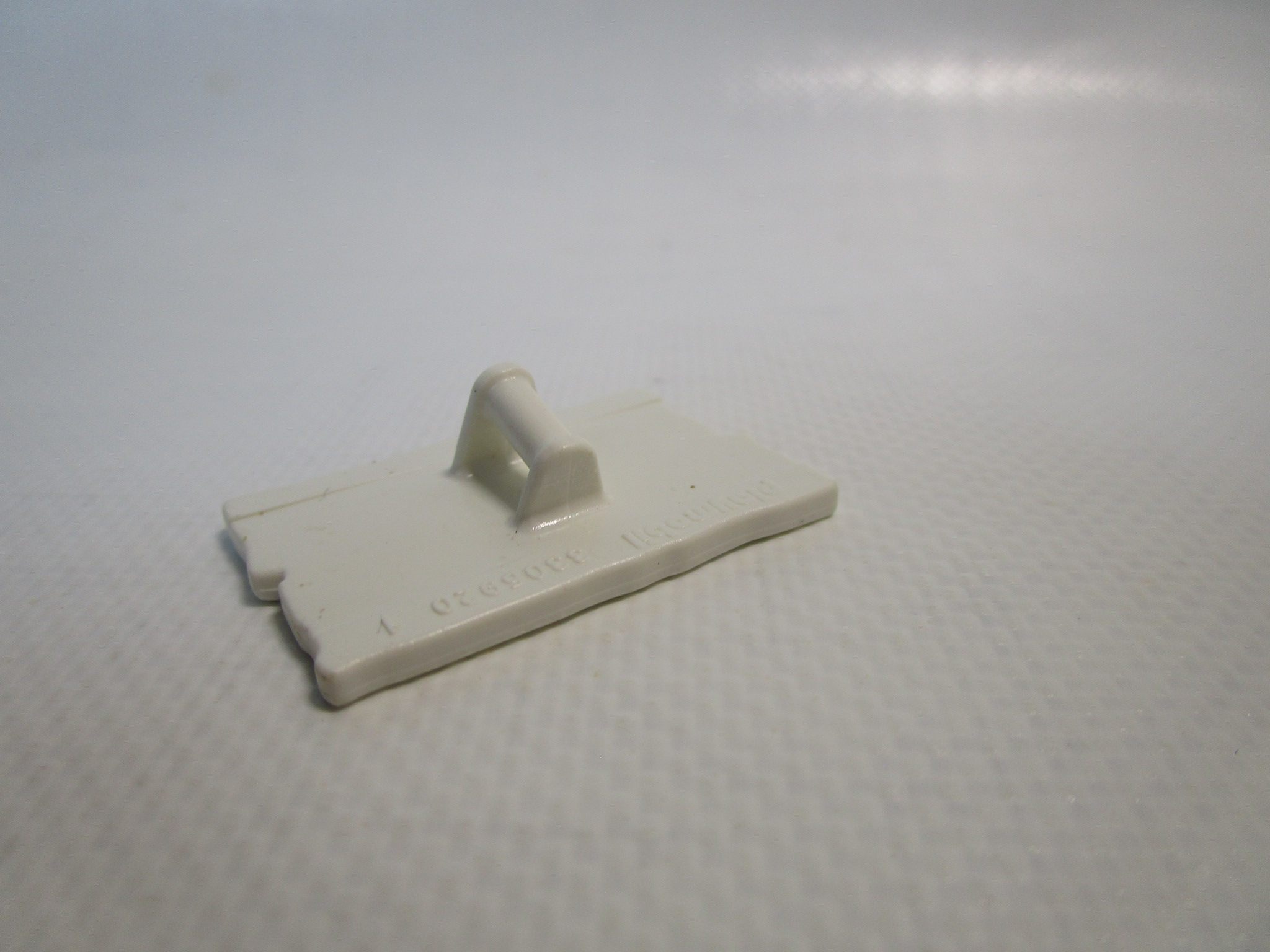 Kratzbaum Brett ETIMG_5333