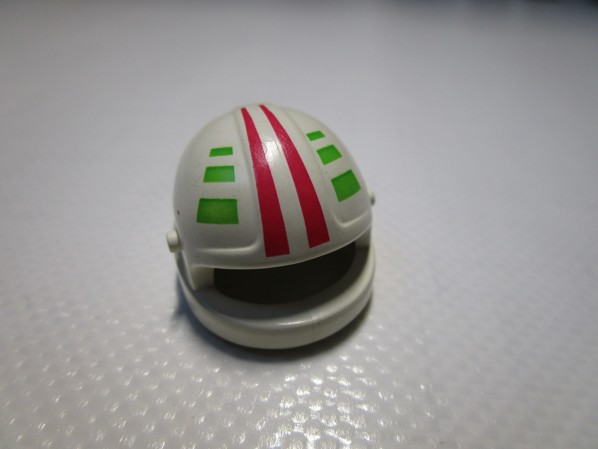 Helm VIIII 3682