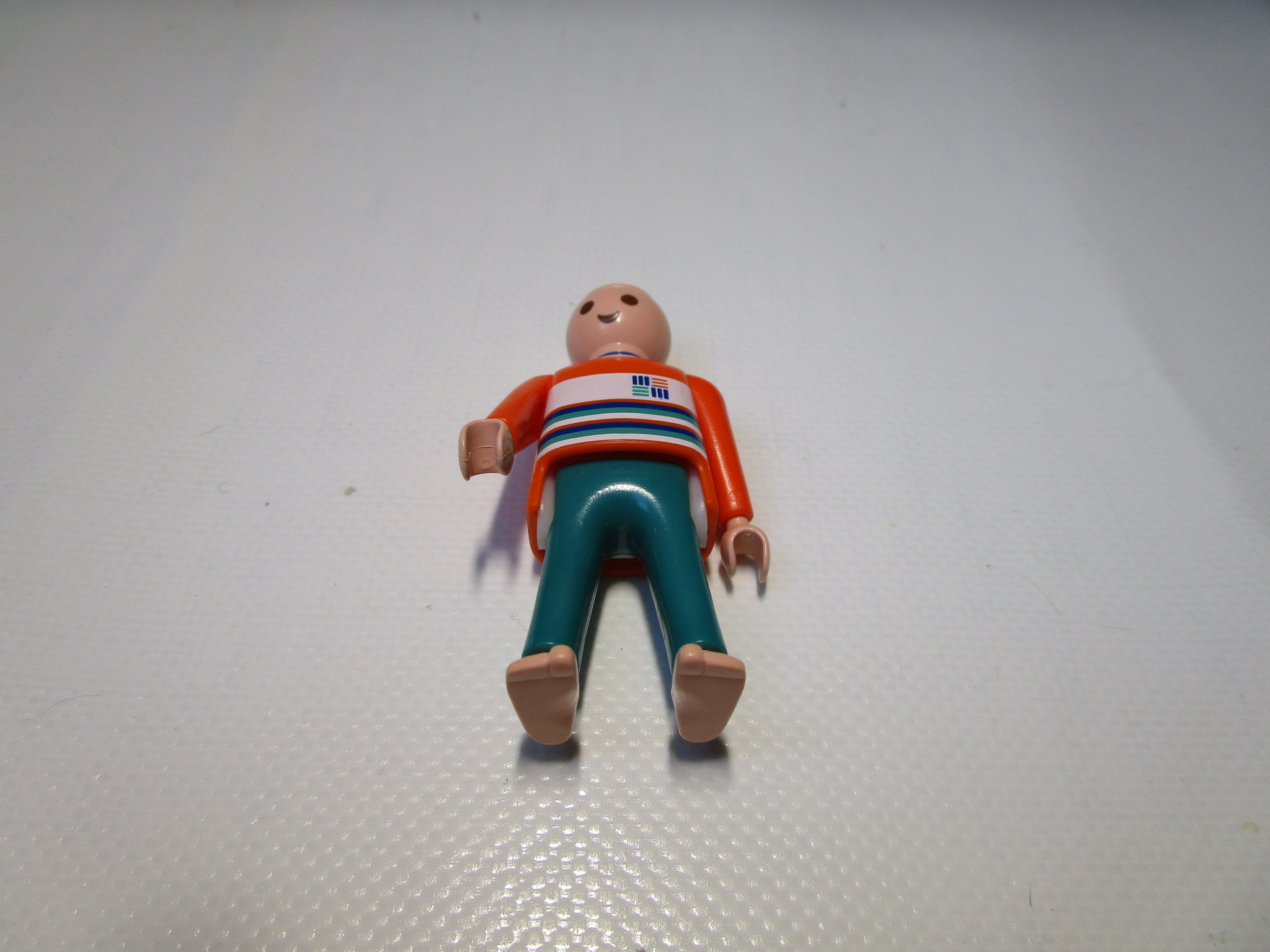 Figur Mann modern barfuß 01 30008900